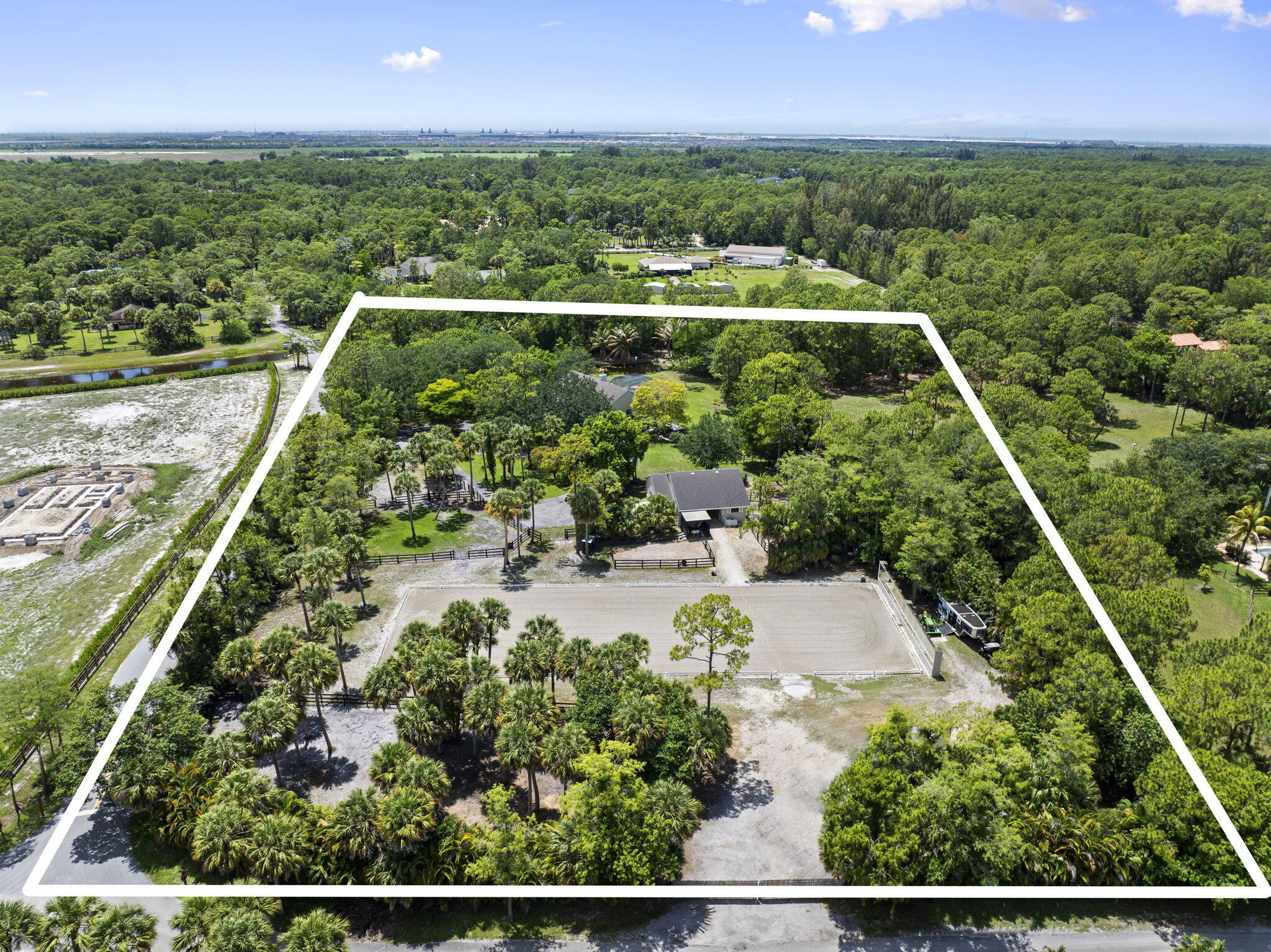 FOX TRAIL - Residential