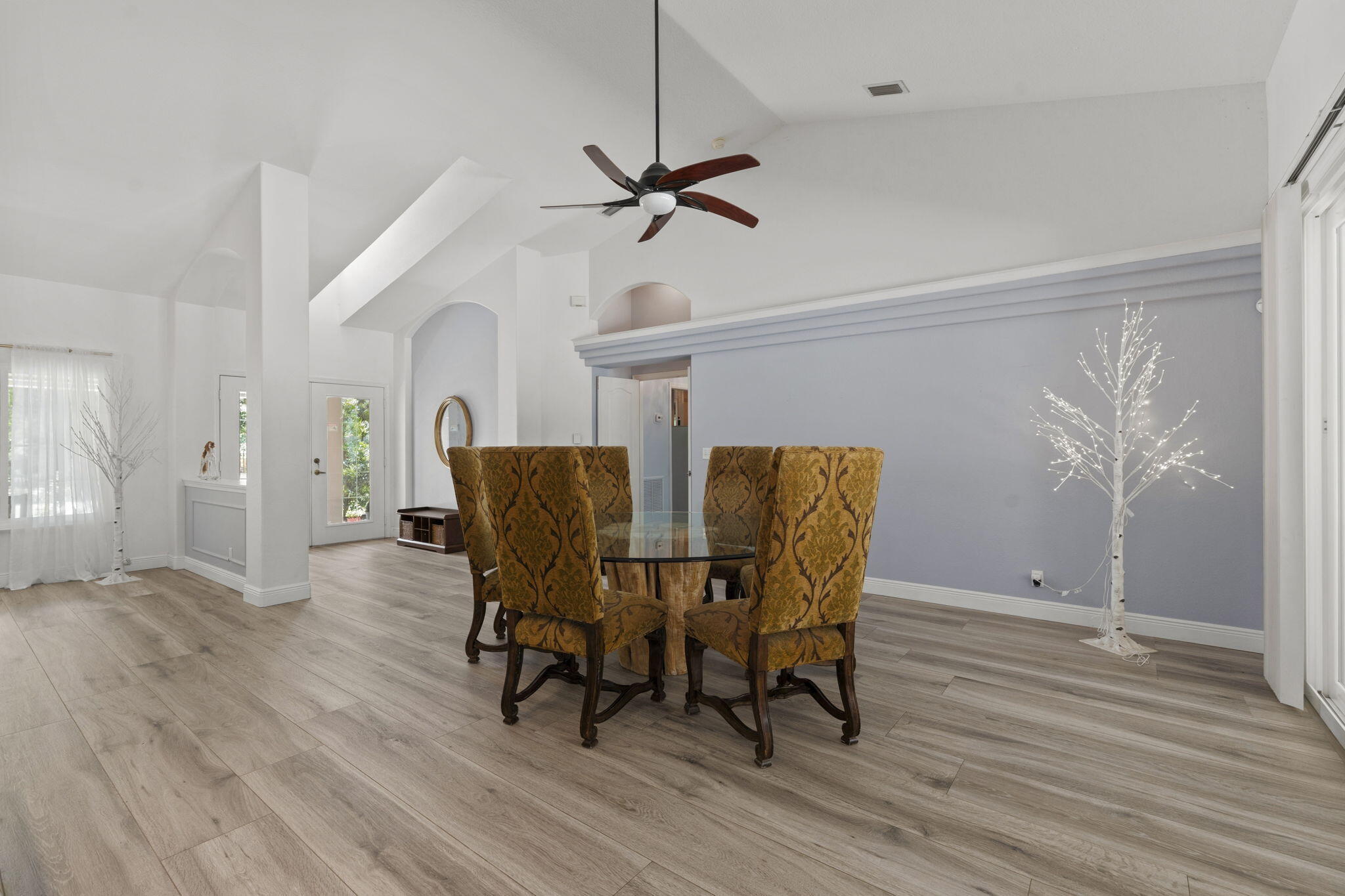 FOX TRAIL - Residential