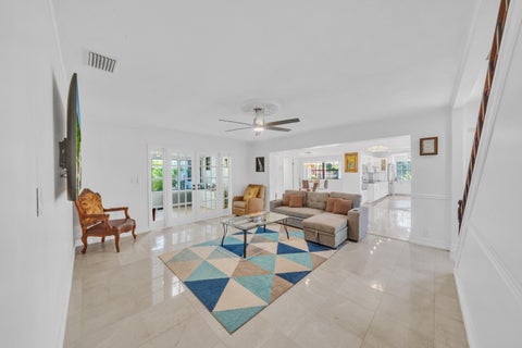 Tiny photo for 400 E Acre Drive, Plantation, FL 33317 (MLS # B26078658)