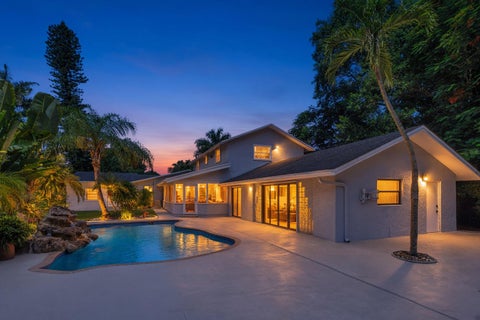 Tiny photo for 400 E Acre Drive, Plantation, FL 33317 (MLS # B26078658)