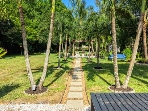 Tiny photo for 400 E Acre Drive, Plantation, FL 33317 (MLS # B26078658)