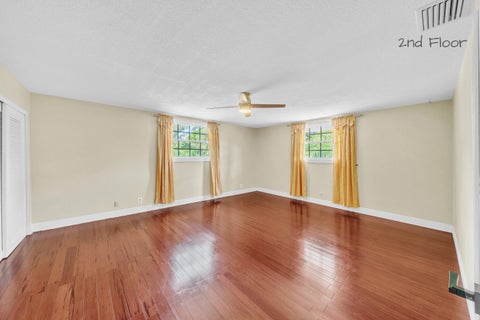 Tiny photo for 400 E Acre Drive, Plantation, FL 33317 (MLS # B26078658)