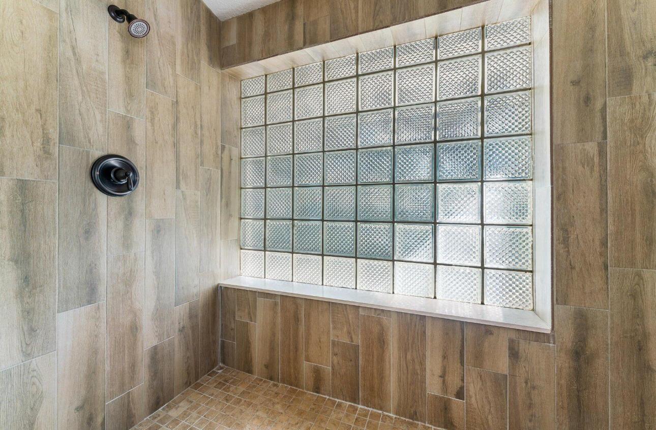 NORTHWOOD ADD - Residential Lease