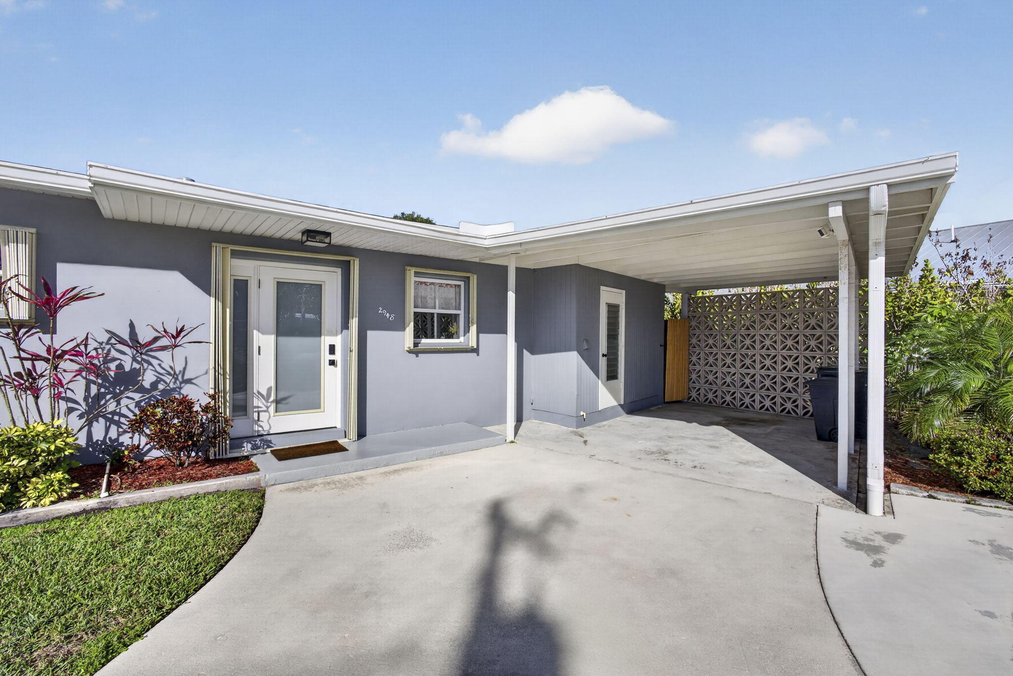 2948 SE Treasure Island Road