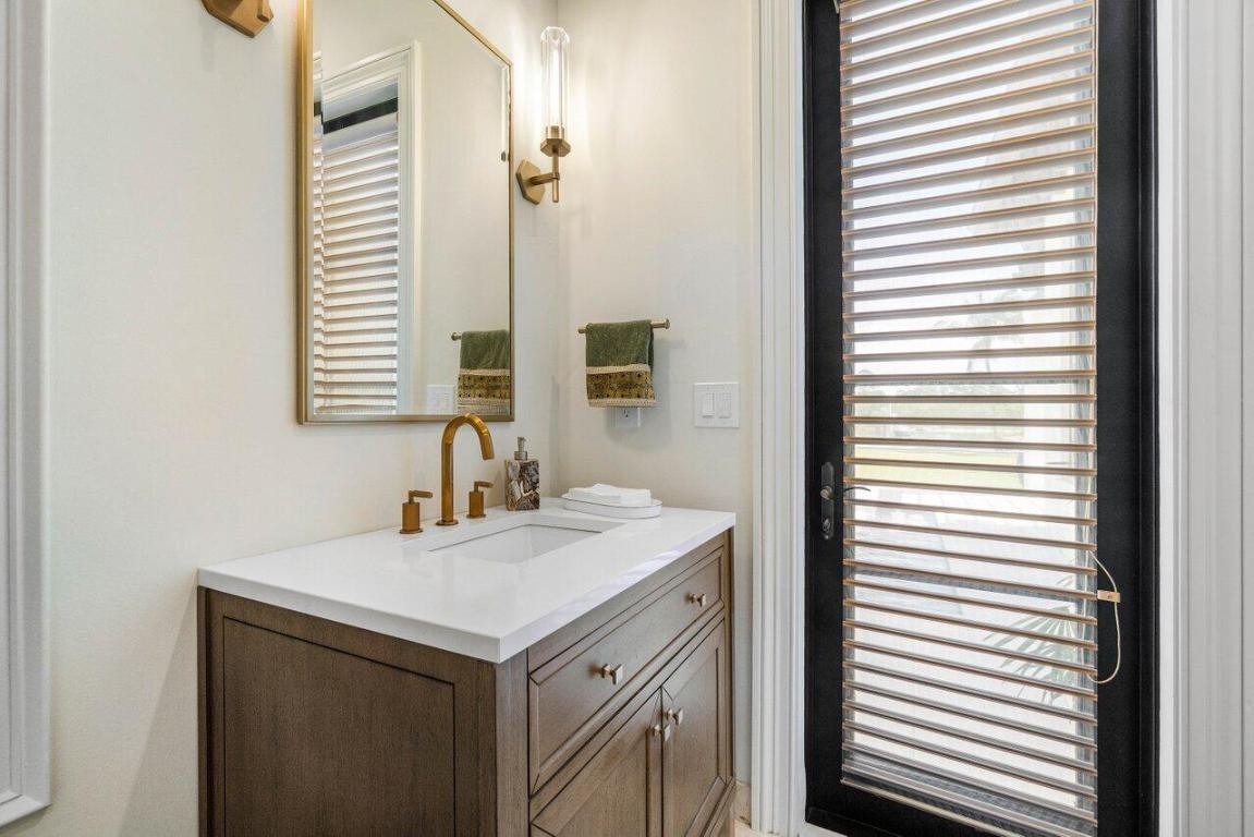 Paradise Port - Residential