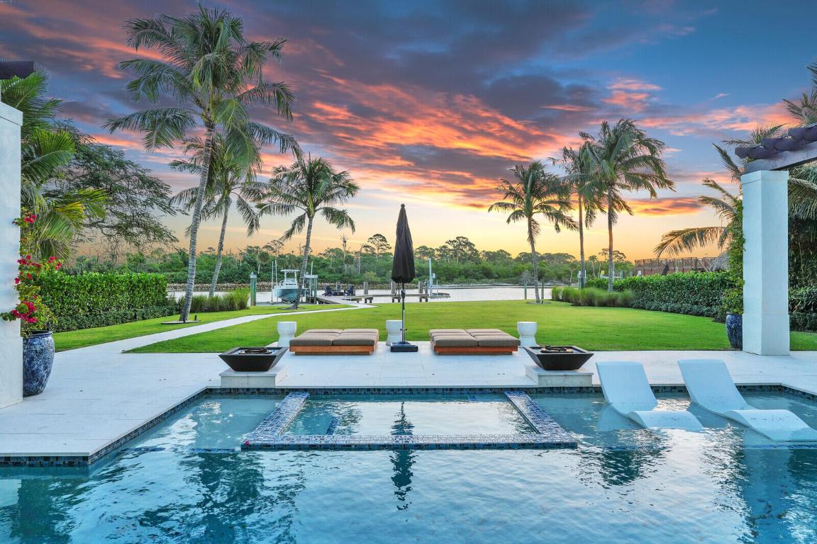 Paradise Port - Residential