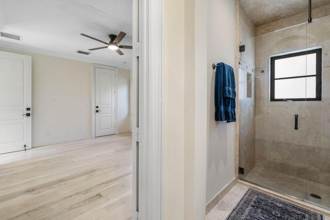 Paradise Port - Residential