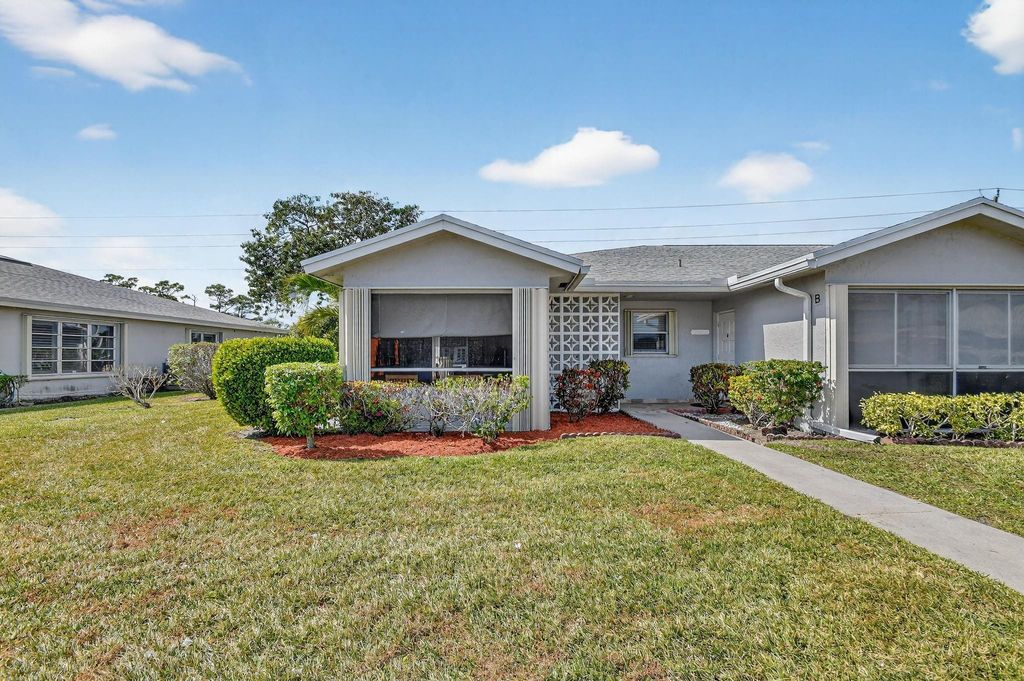 Photo of 14689 E Canalview Drive #A, Delray Beach, FL 33484 (MLS # F10552413)