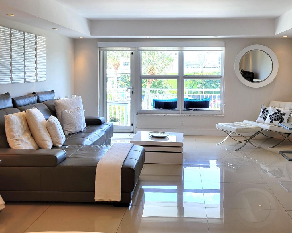 Photo of 3000 E SUNRISE Boulevard #2B, Fort Lauderdale, FL 33304 (MLS # B26069973)