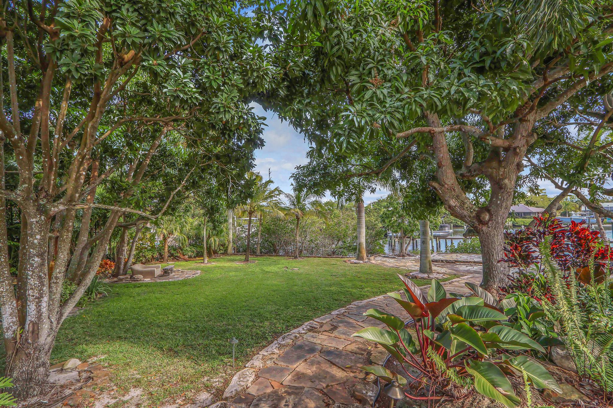 Bessey's Third Addition - Residential