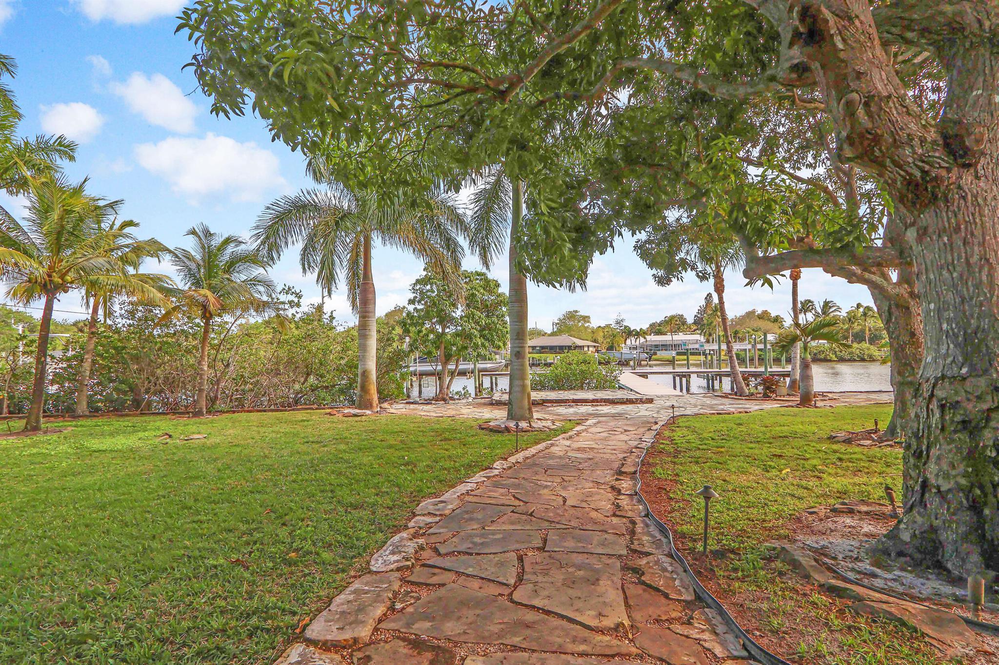 Bessey's Third Addition - Residential