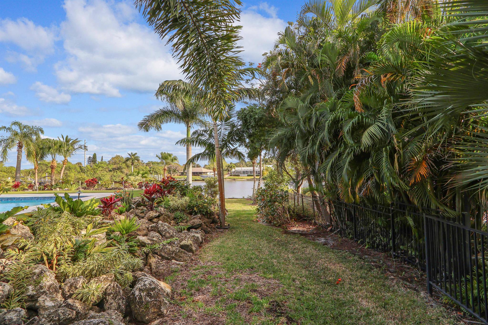 Bessey's Third Addition - Residential