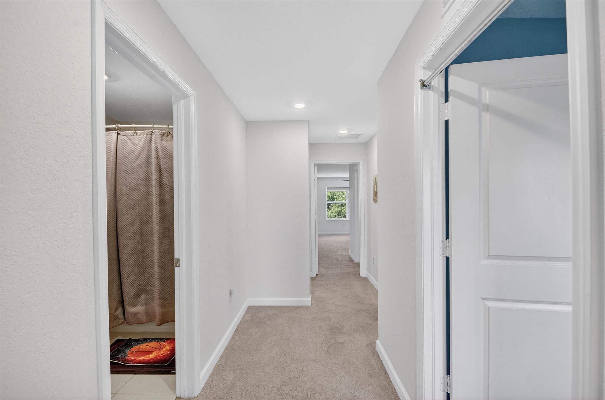 LAKESHORE AT THE FOUNTAIN - Residential