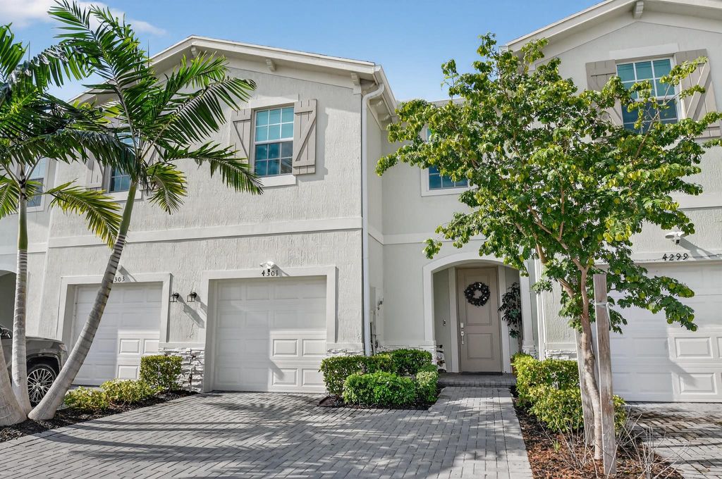 Photo of 4301 Hammock Grove Drive, Lake Worth, FL 33467 (MLS # R11149664)