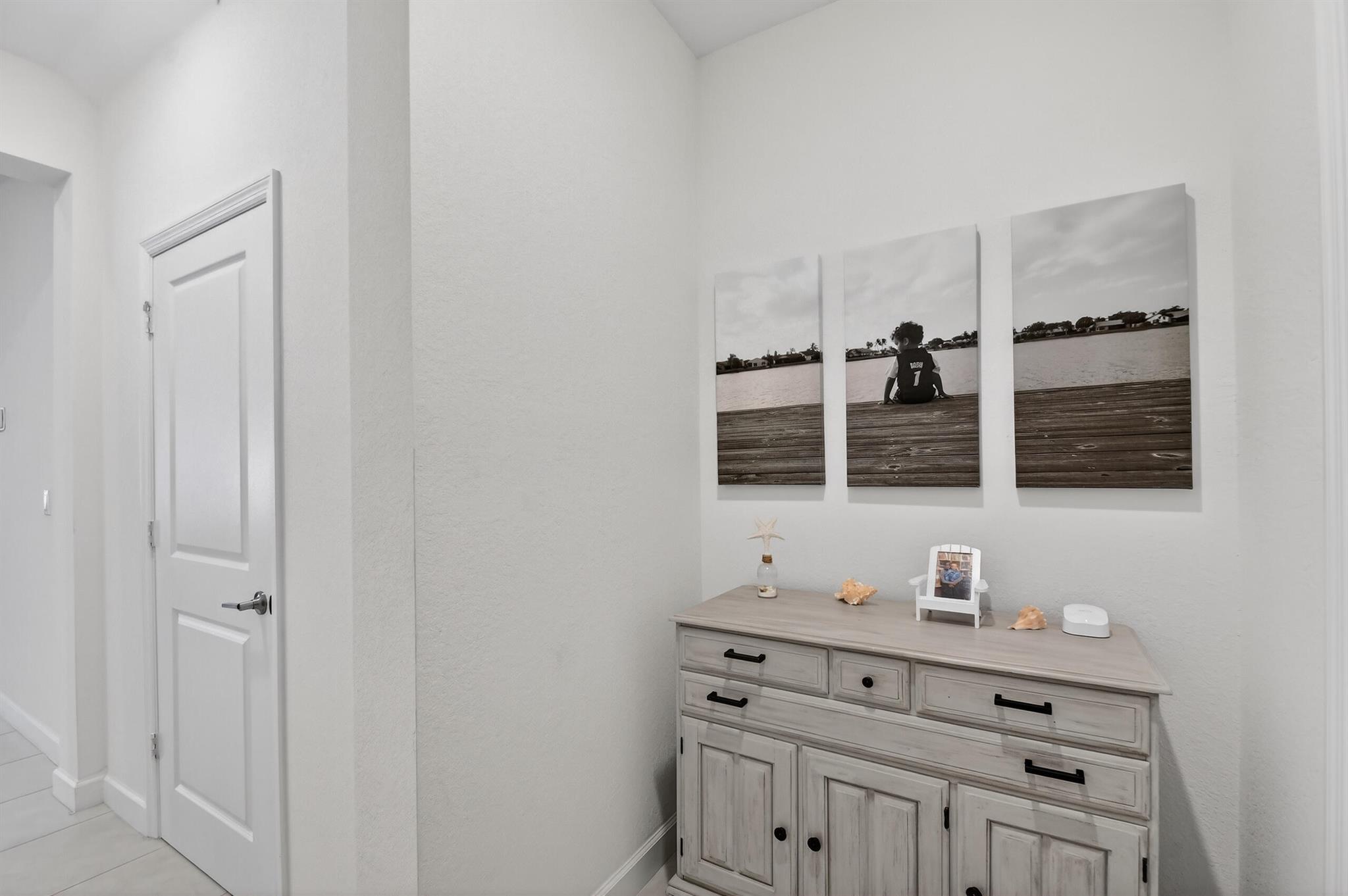 LAKESHORE AT THE FOUNTAIN - Residential