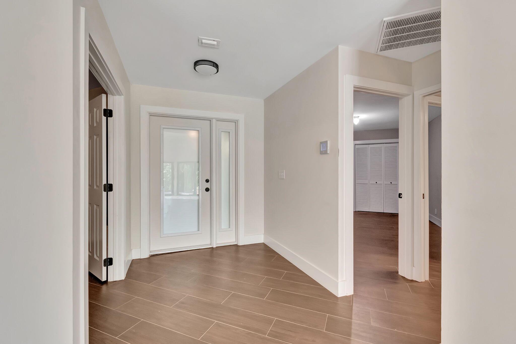 7770 Villa Nova Drive