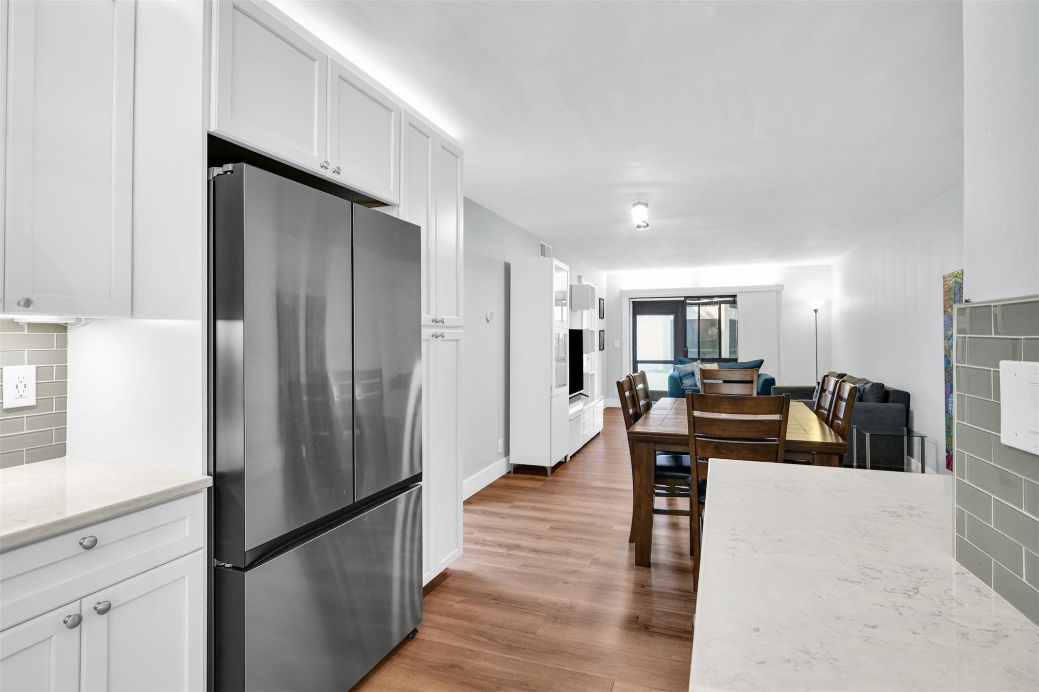 LAKE WINDWOOD - Residential