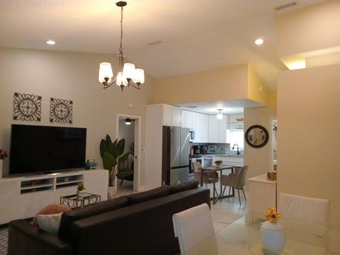 Single Family Residence in Okeechobee FL 2624 34 Avenue Ave 4.jpg