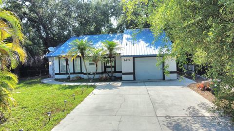 Single Family Residence in Okeechobee FL 2624 34 Avenue Ave 1.jpg