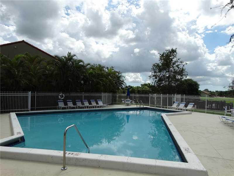 DAHLIA AT PLANTATION - Residential