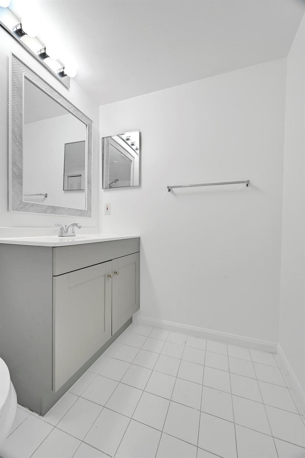 PORTOFINO AT JENSEN BEACH - Residential Lease