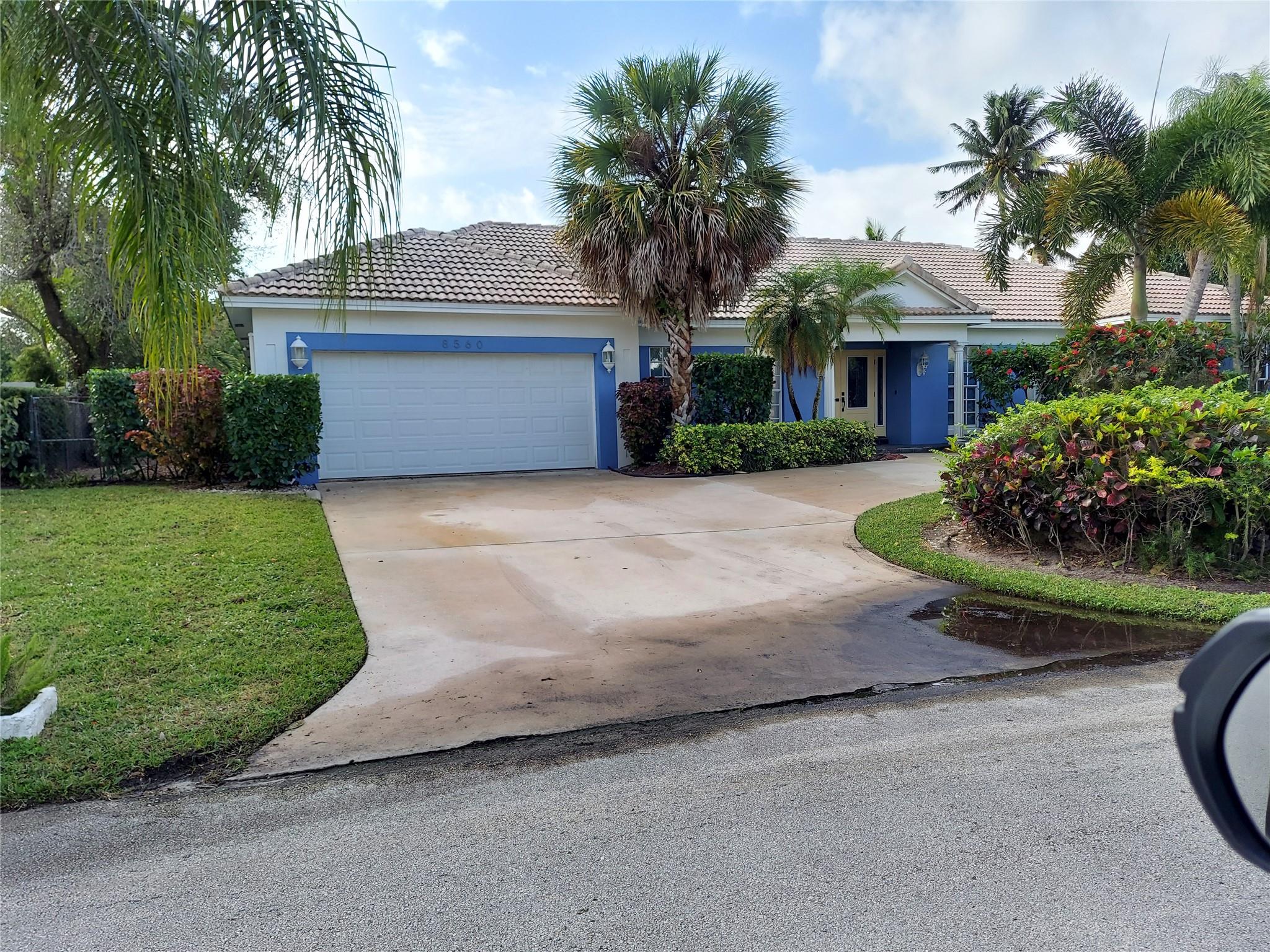 Jacaranda Area 12-C 76-12 - Residential