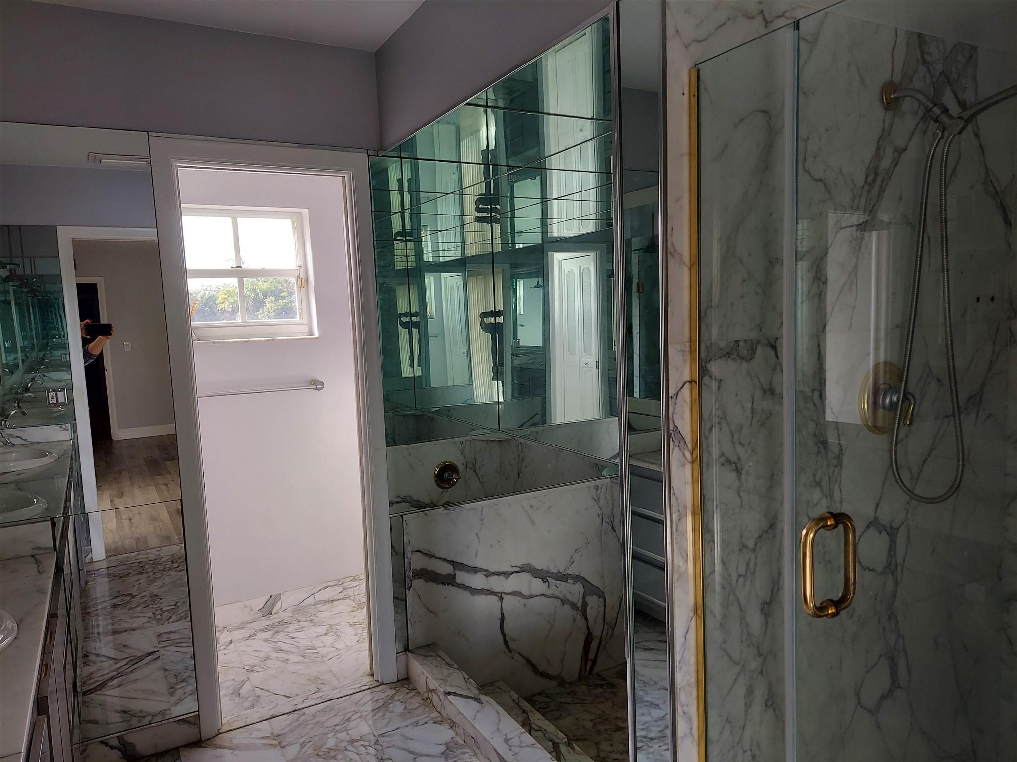 Jacaranda Area 12-C 76-12 - Residential