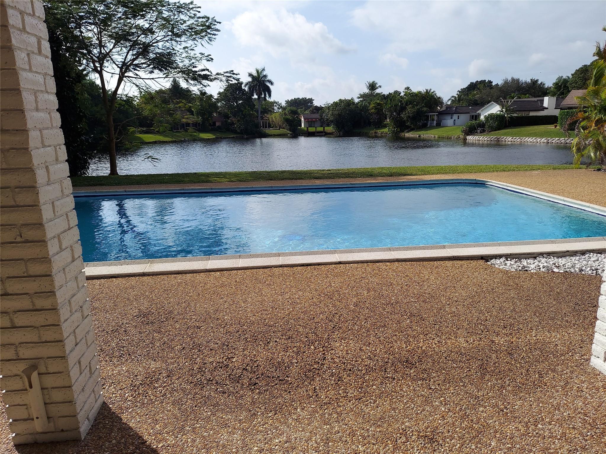 Jacaranda Area 12-C 76-12 - Residential