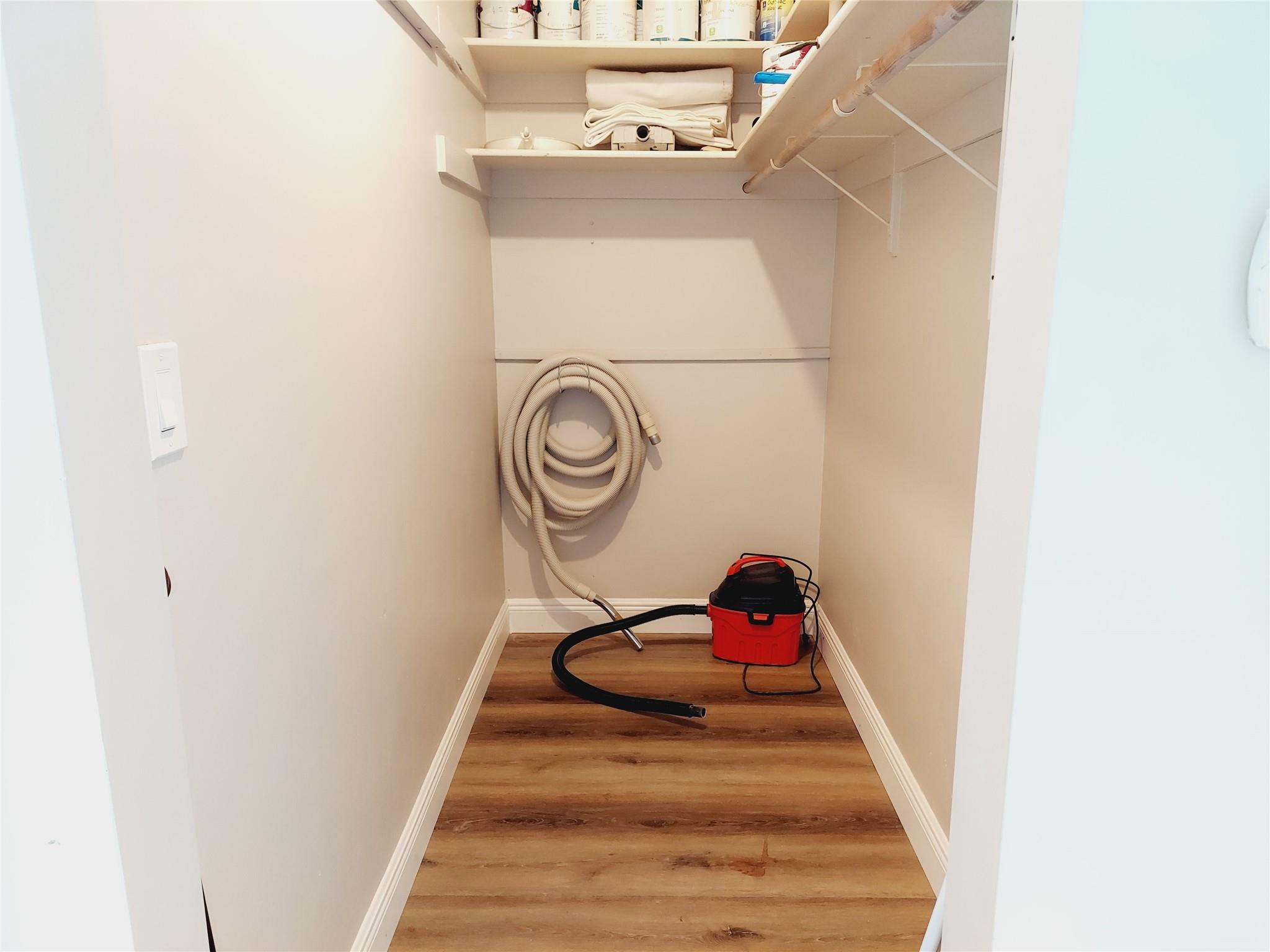 Jacaranda Area 12-C 76-12 - Residential