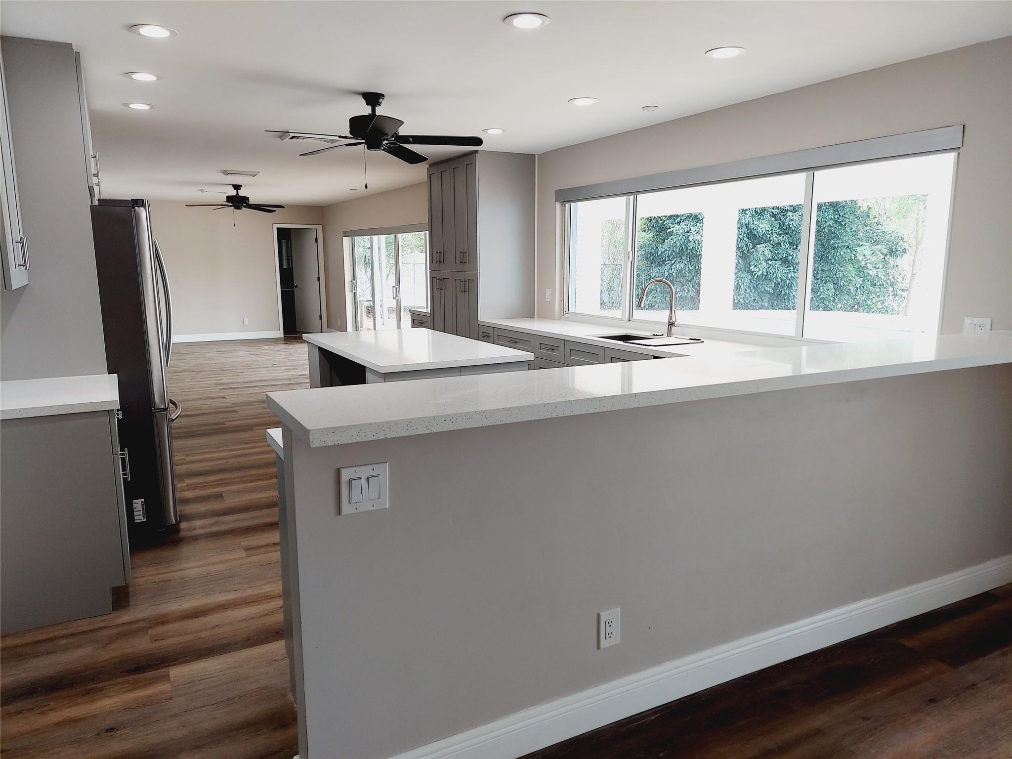 Jacaranda Area 12-C 76-12 - Residential
