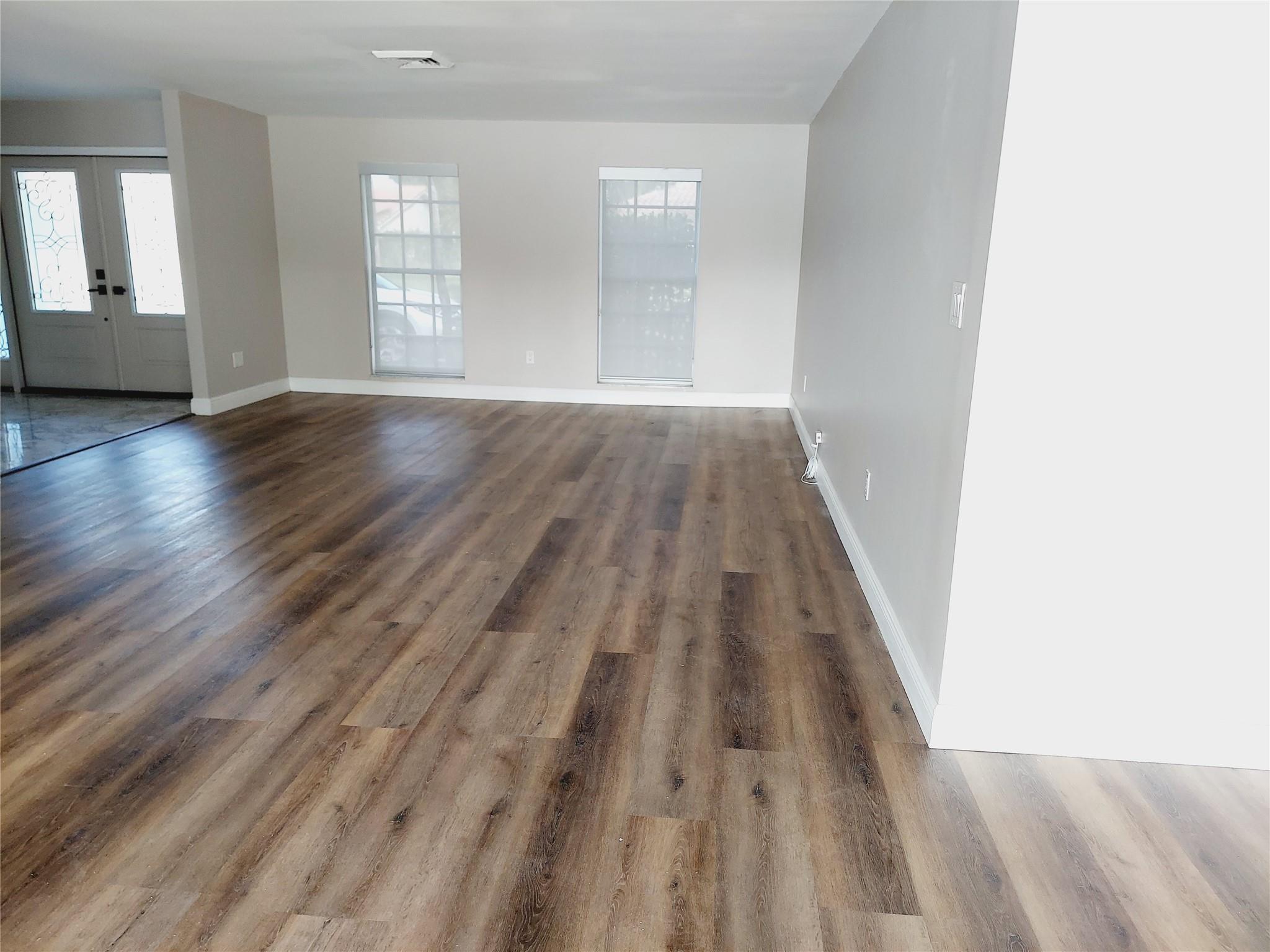 Jacaranda Area 12-C 76-12 - Residential