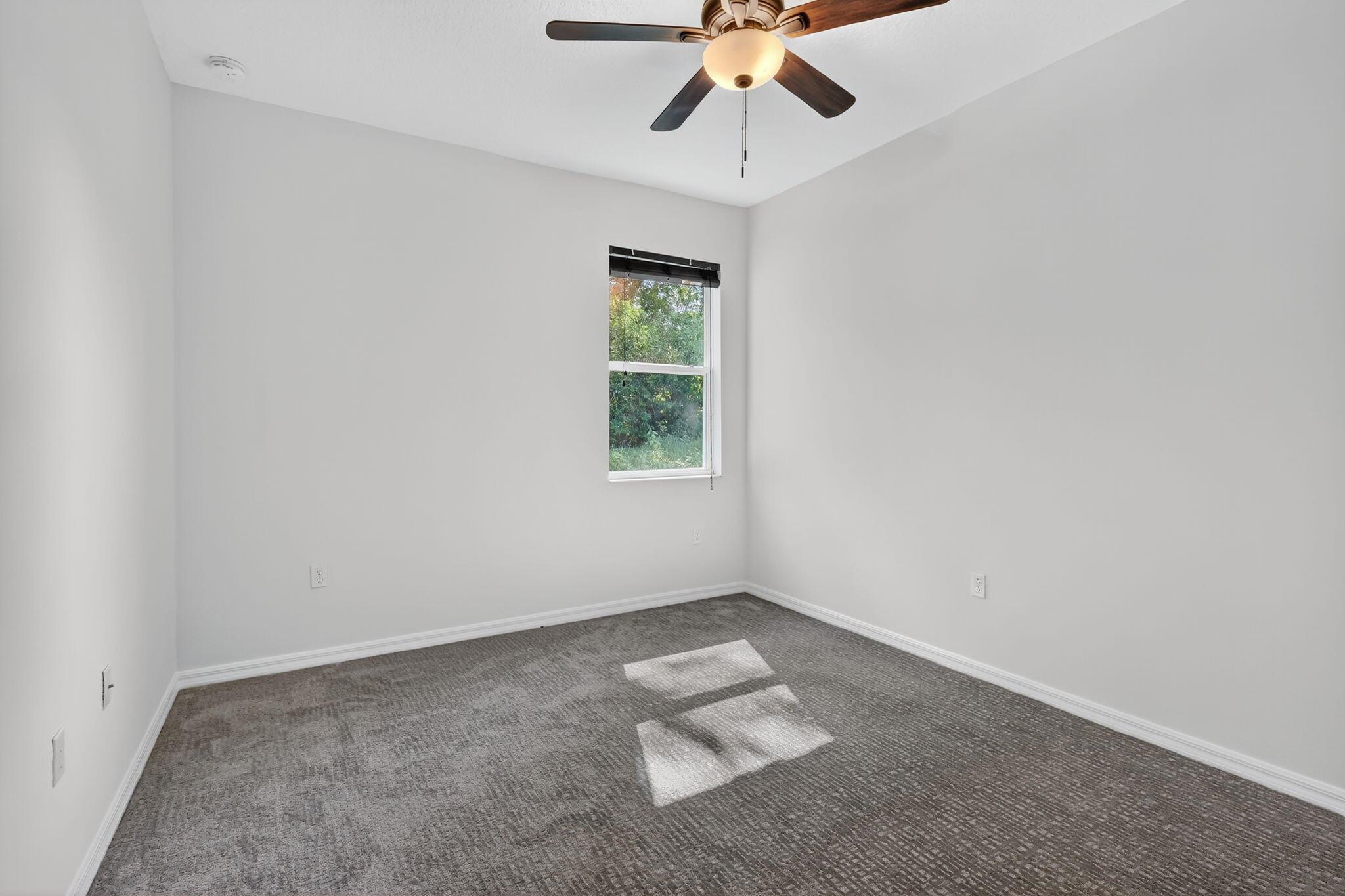 PORT ST LUCIE SECTION 41 - Residential Lease