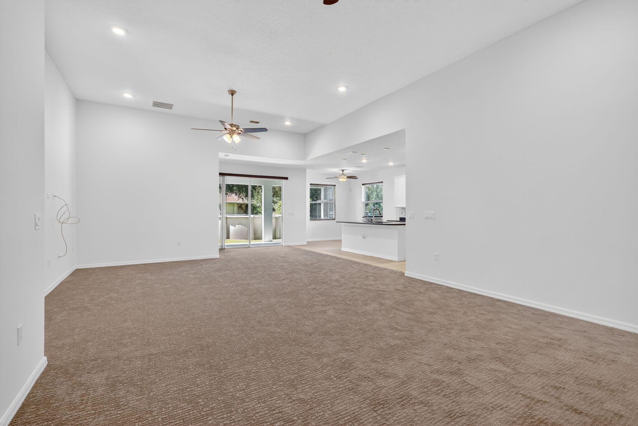 PORT ST LUCIE SECTION 41 - Residential Lease