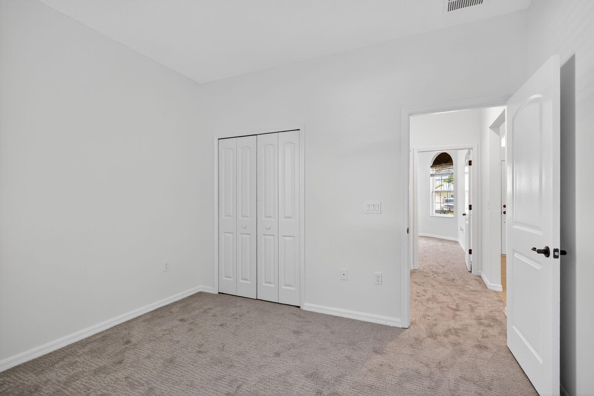 PORT ST LUCIE SECTION 41 - Residential Lease