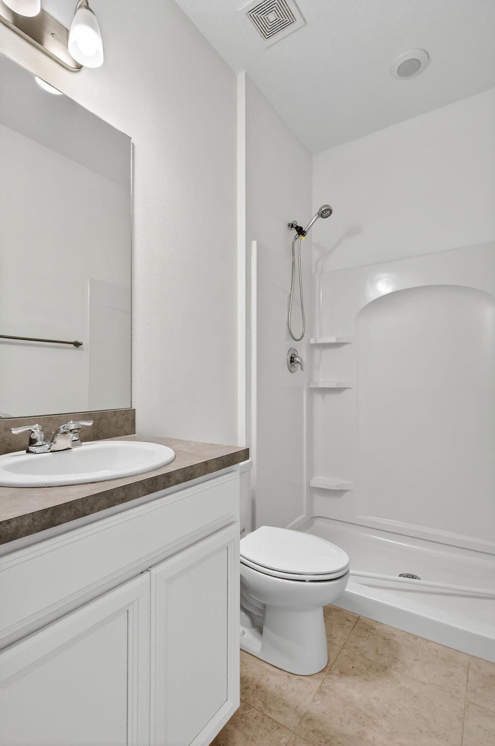 PORT ST LUCIE SECTION 41 - Residential Lease
