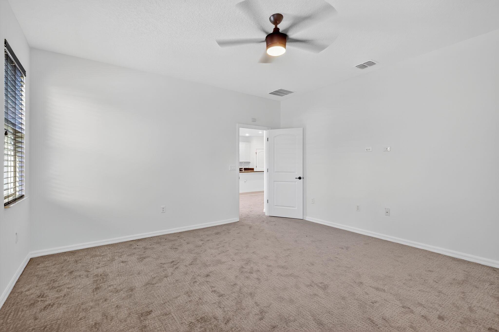 PORT ST LUCIE SECTION 41 - Residential Lease