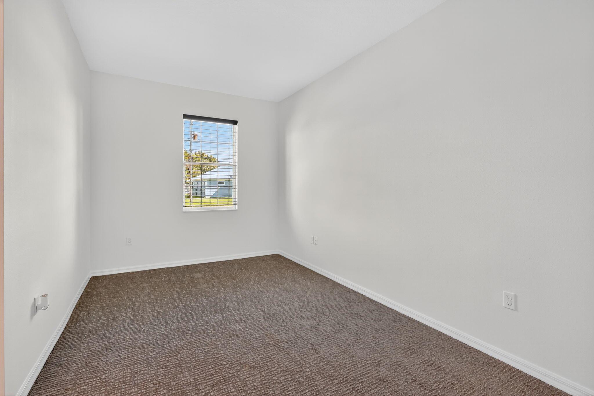 PORT ST LUCIE SECTION 41 - Residential Lease