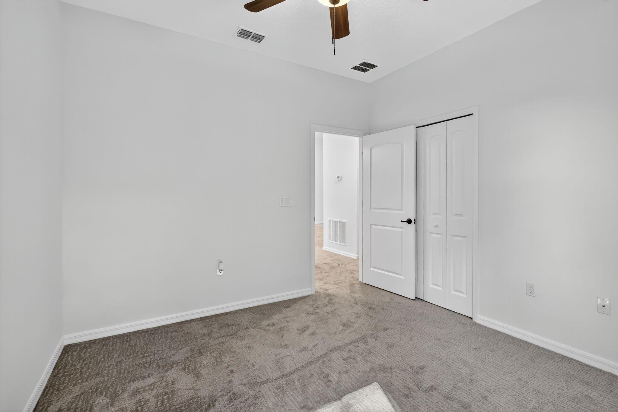 PORT ST LUCIE SECTION 41 - Residential Lease