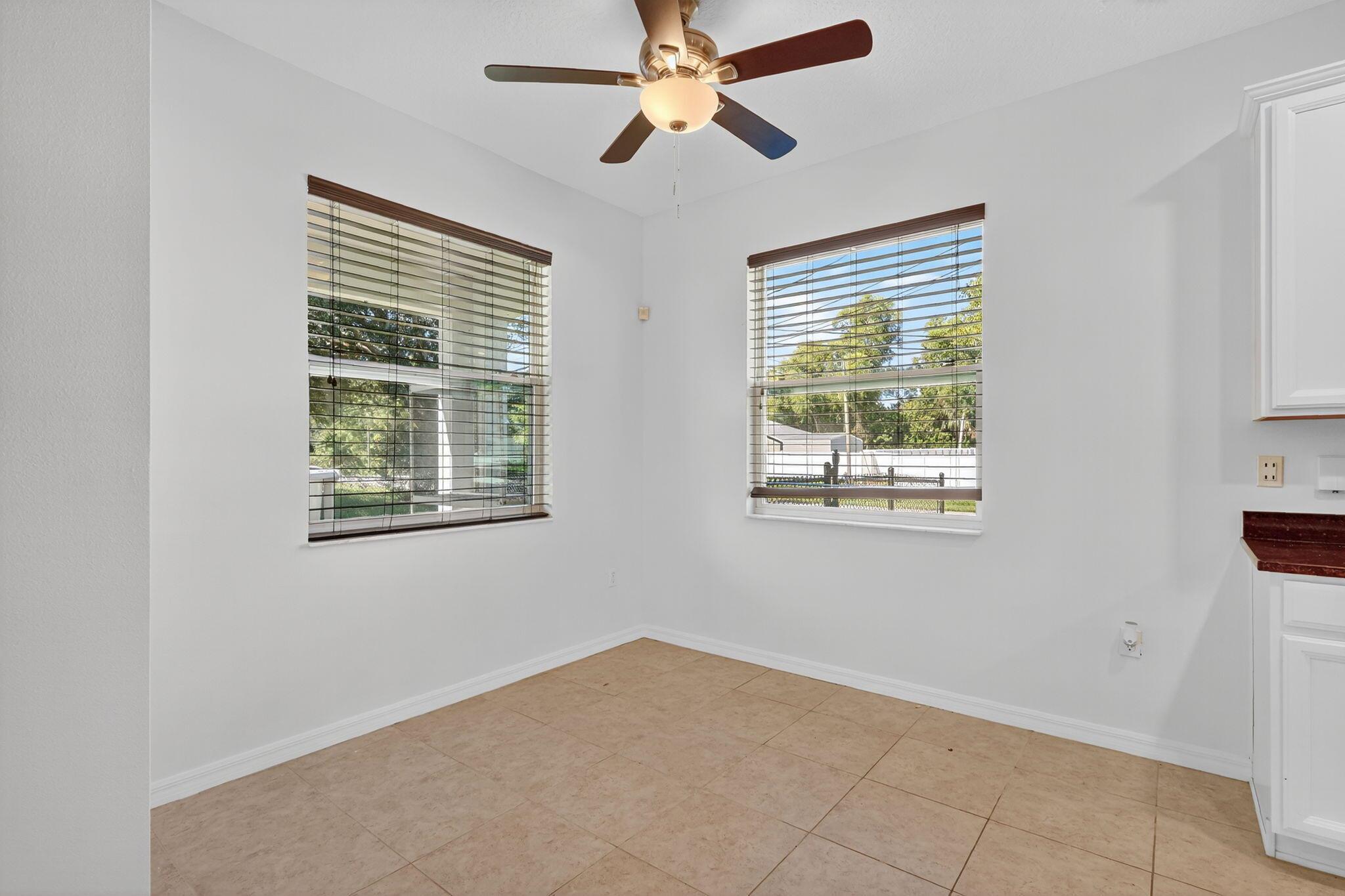 PORT ST LUCIE SECTION 41 - Residential Lease