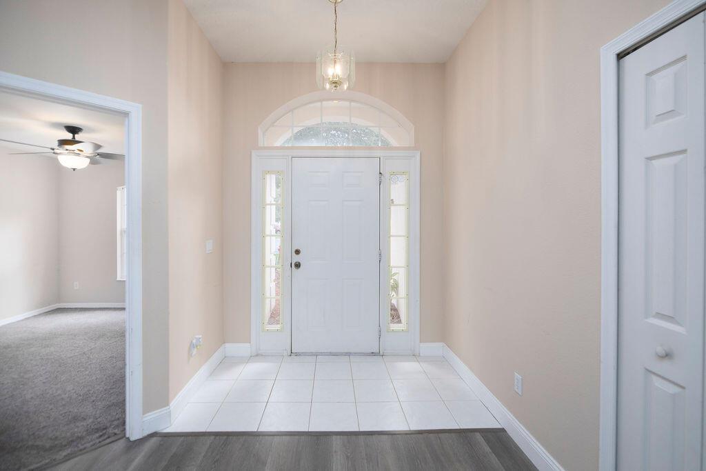 536 SW Cyrilla Trail, Port St Lucie, FL, 34953/$350,000 3 536 SW Cyrilla Trail