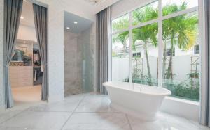 OLD PALM - Residential