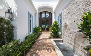 OLD PALM - Residential