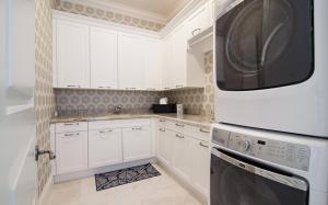 OLD PALM - Residential