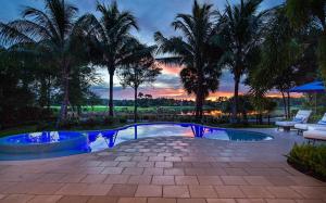 OLD PALM - Residential