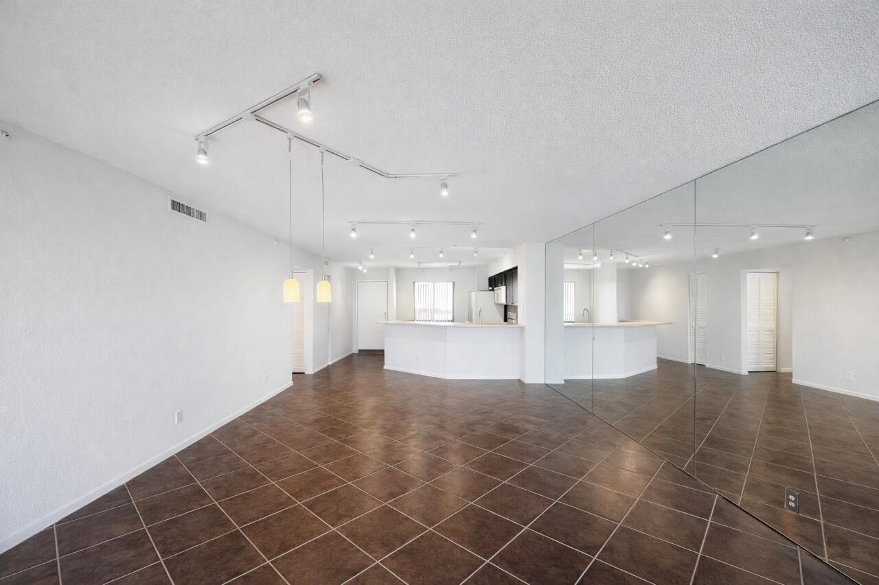 2205 S Cypress Bend Drive 908