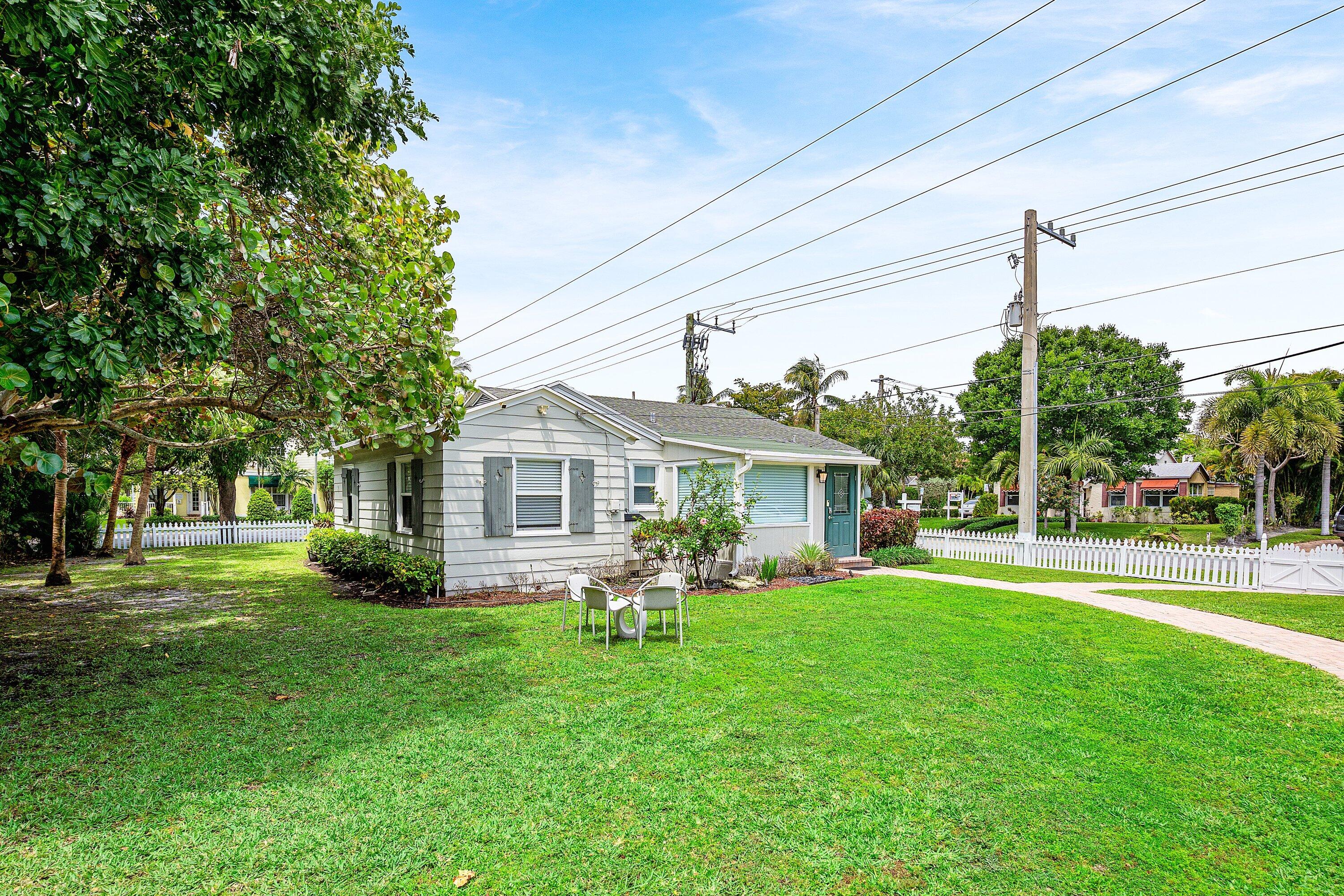 Old School Square - Residential