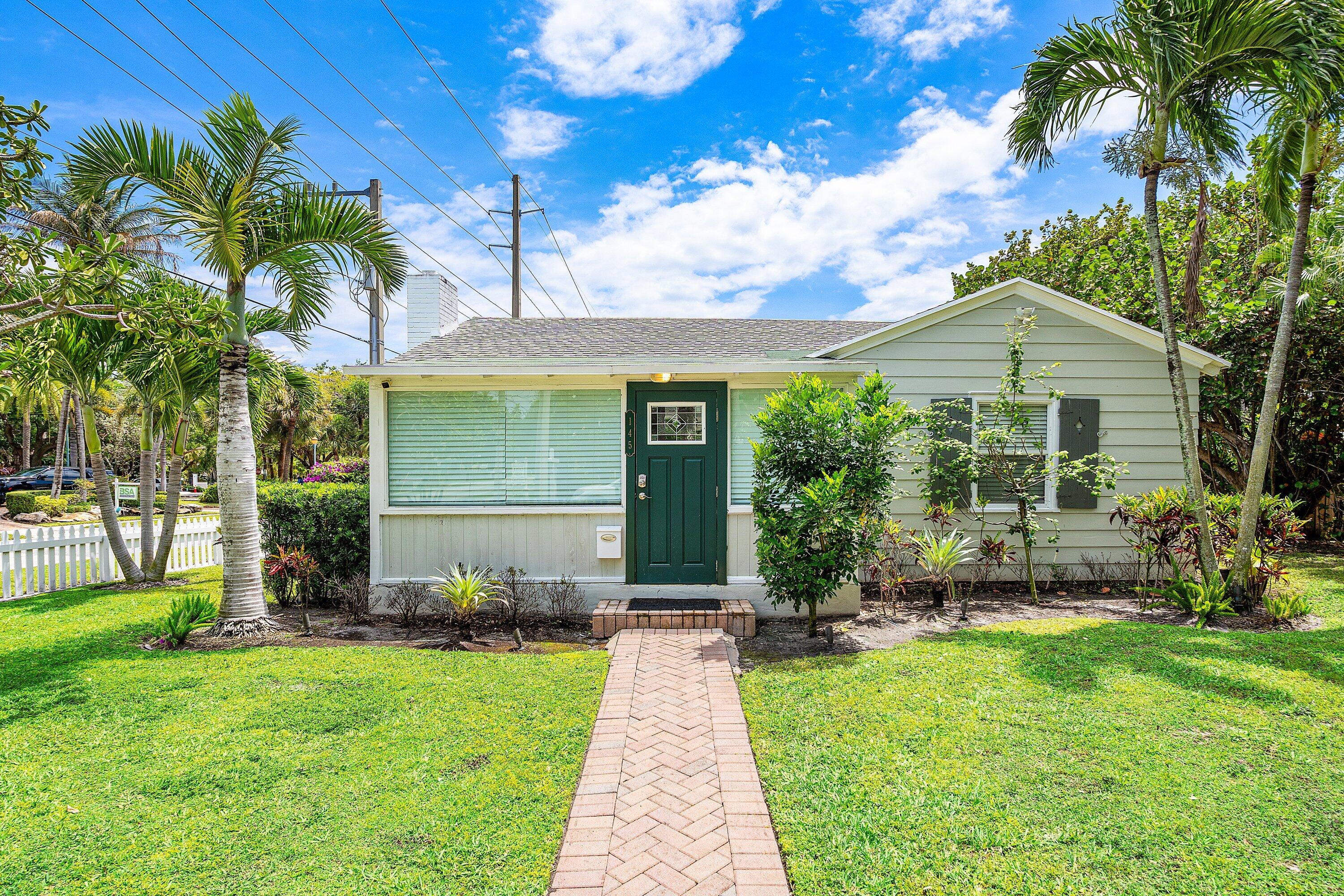 Old School Square - Residential