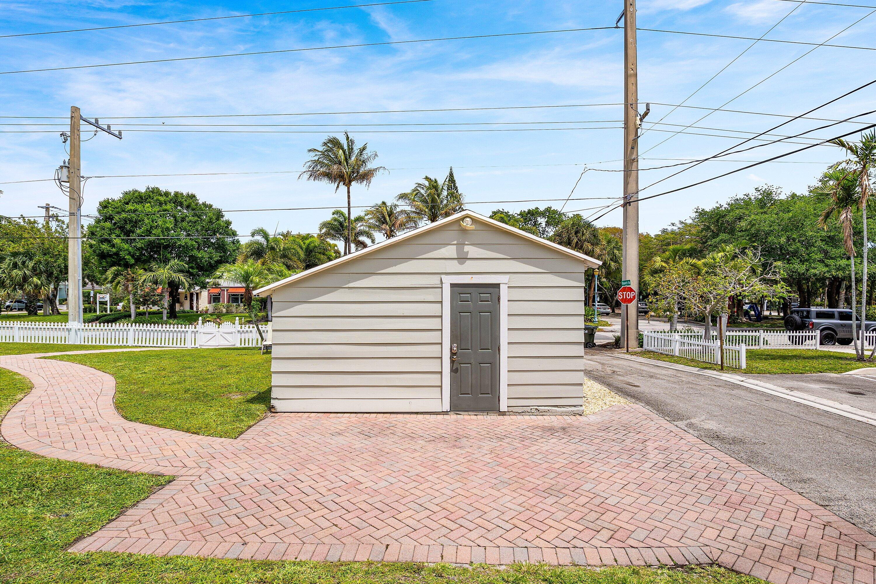 Old School Square - Residential