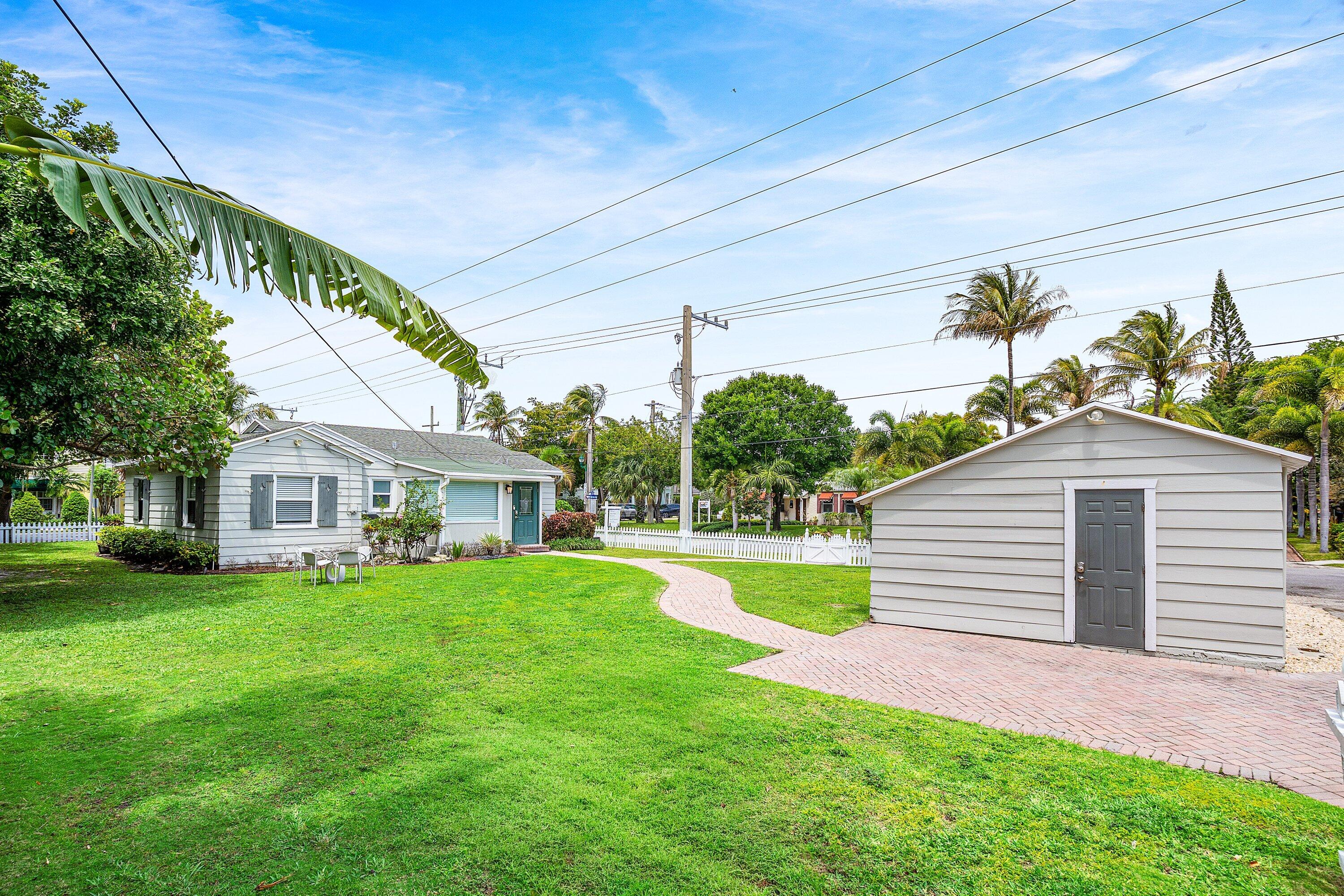 Old School Square - Residential