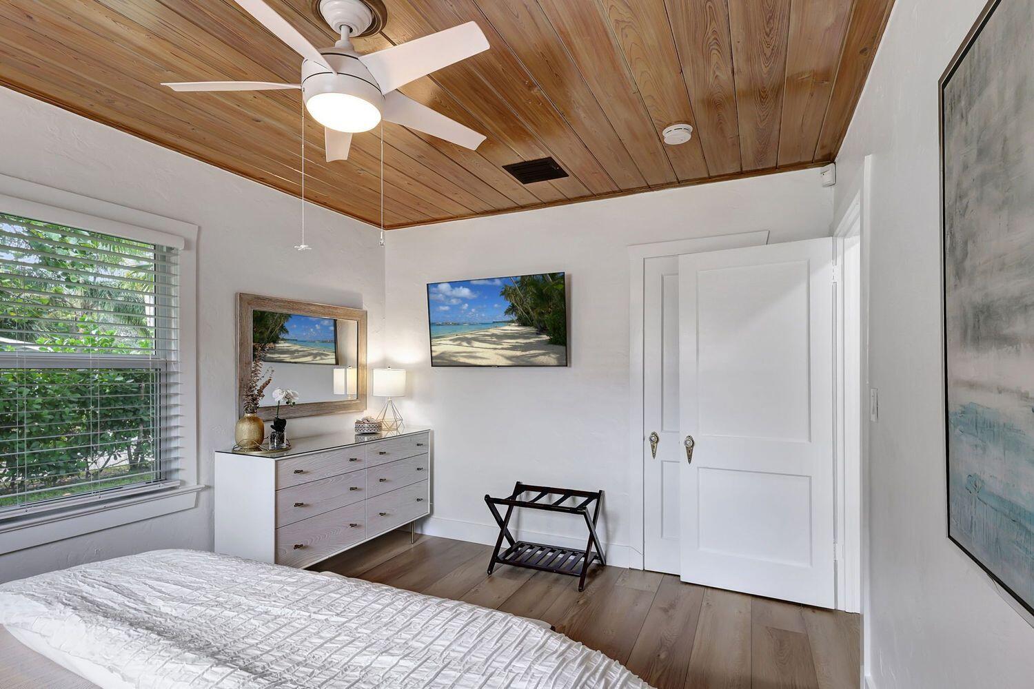 Old School Square - Residential